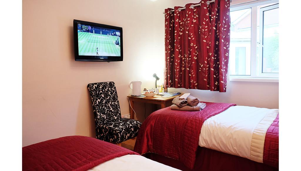 Number Nine Accommodation Downpatrick Room photo